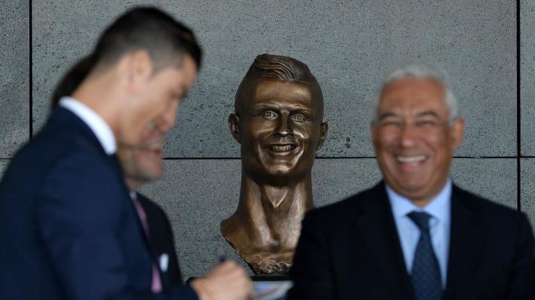 The sculptor responsible for the now infamous Ronaldo statue defended his work