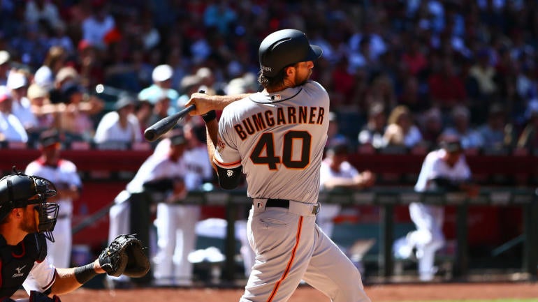 Giants-D-Backs highlights: Bumgarner makes Opening Day history with two home runs