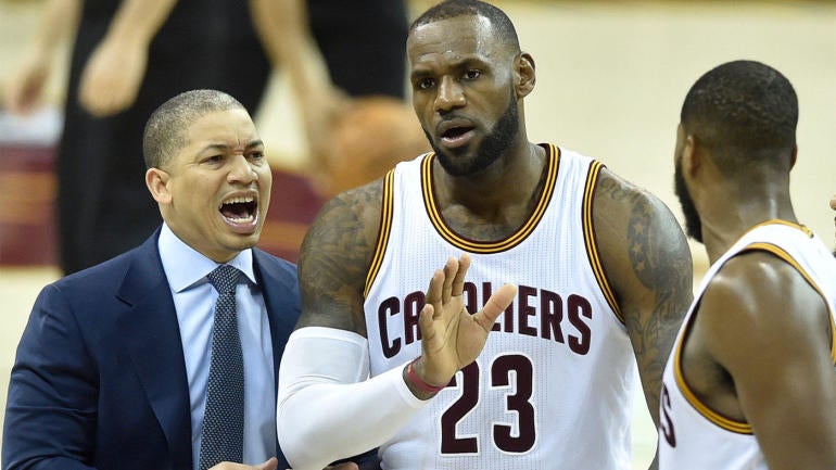 LeBron takes blame for shouting match with Thompson: 'I have to do a better job'