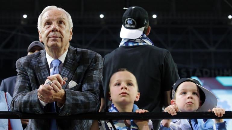 NCAA Championship 2017: UNC's Roy Williams eludes White House visit question