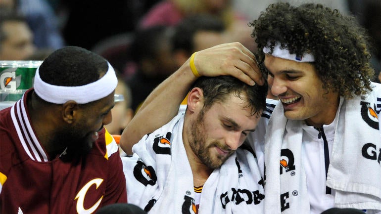 Cavs waive DeAndre Liggins, reportedly interested in bringing back Varejao