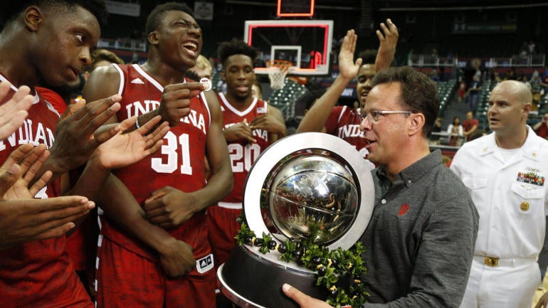 The NCAA should dump Friday and start the college basketball season on a Tuesday