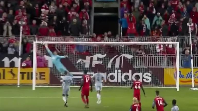 MLS 2017: Giovinco scores world class free kick in Toronto's win