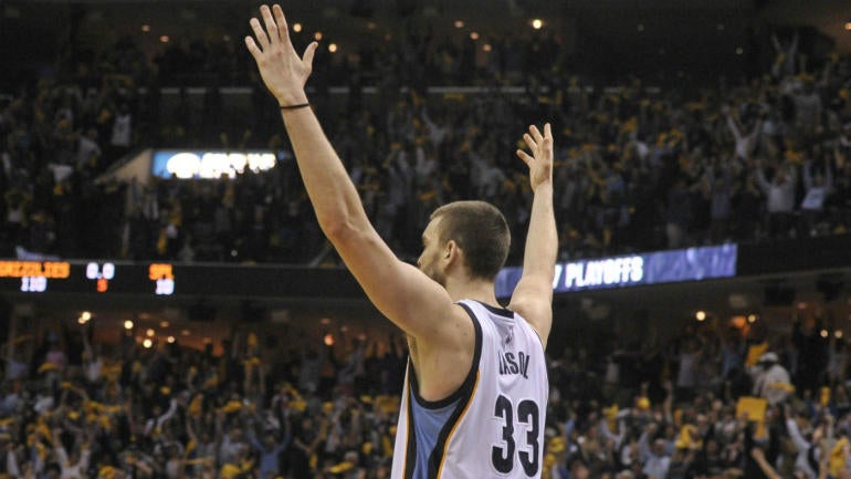 NBA Playoffs: Mayor of Memphis offers tardy slips for fans watching Grizzlies-Spurs