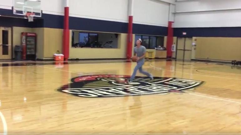 WATCH: Smylie Kaufman drains half-court shot at Pelicans practice