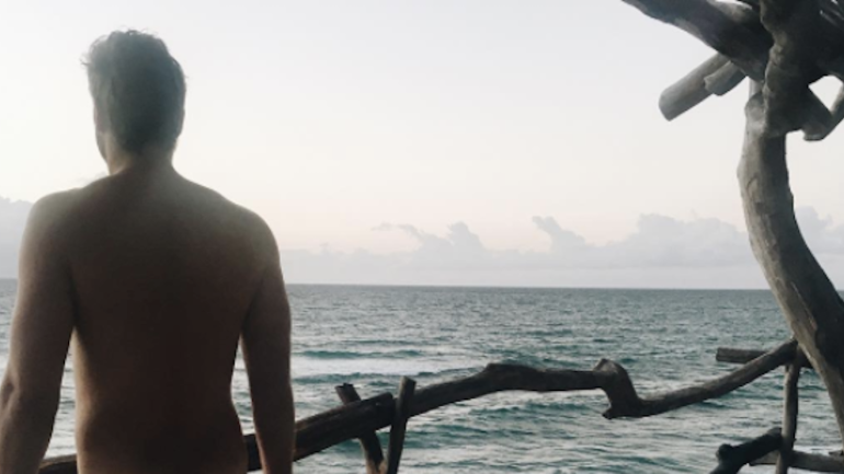 Jay Cutler explains how a naked photo of him ended up on Instagram