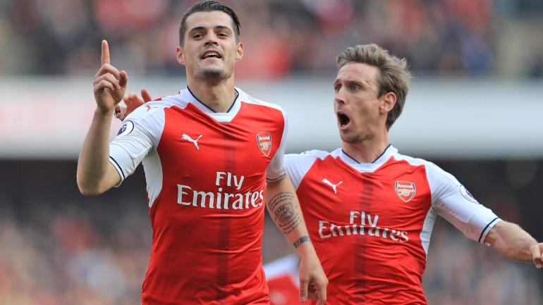 2017 Premier League scores, standings, table: Arsenal keeps slim UCL hopes alive