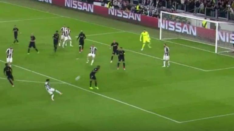 Juventus goal highlights: Dani Alves punches Champions League final ticket with cracking volley