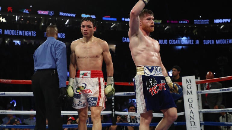 Julio Cesar Chavez rips son's effort, unwillingness to throw punches vs. Canelo