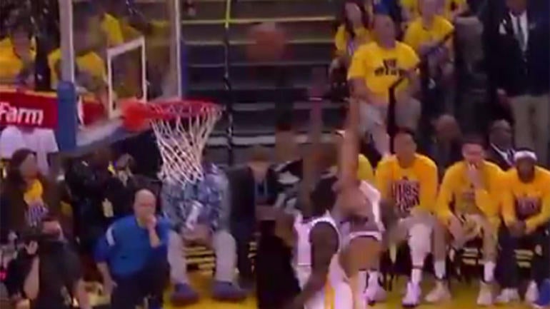 Spurs-Warriors highlights: Aldridge abuses Draymond with vicious dunk in Game 1