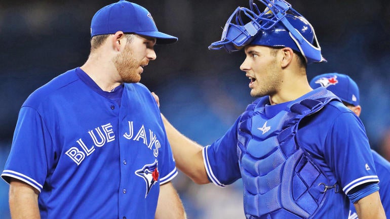 Fantasy Baseball Today Podcast: Waiver options, bullpen talk, two-start pitchers and hot hitters