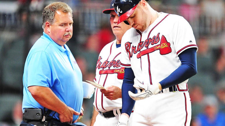 Braves announce Freddie Freeman has fractured wrist, expected to miss 10 weeks