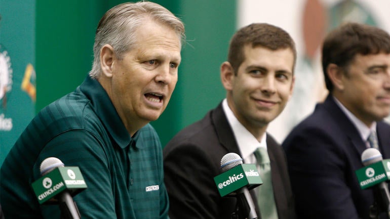 Celtics GM Danny Ainge praises Isaiah Thomas' 'legendary' and 'heroic' season