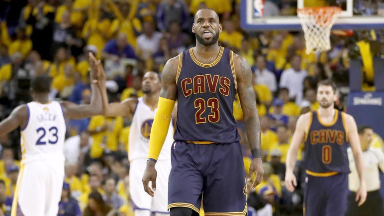 LeBron James says Warriors have guys who can 'lead a franchise' by themselves