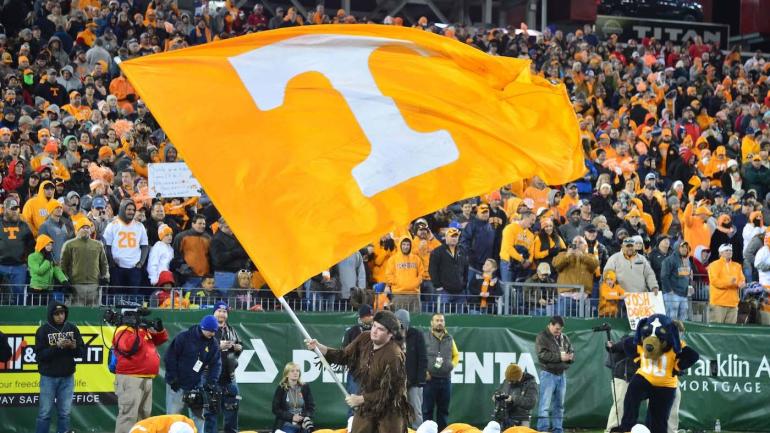 Friday Five: The best over/under value plays in college football for 2017