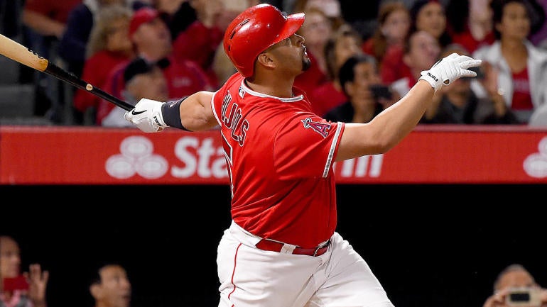 Albert Pujols' 600th career home run is a grand slam off Twins ace Ervin Santana
