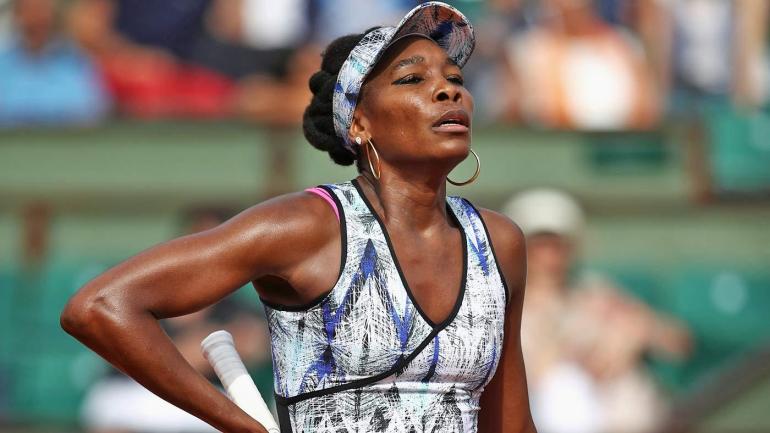 Venus Williams breaks down at Wimbledon presser when asked about car accident