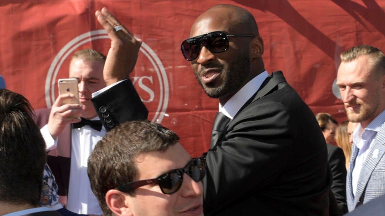 Kobe Bryant: I'd 'probably' visit Trump at White House after winning NBA Finals - CBSSports.com