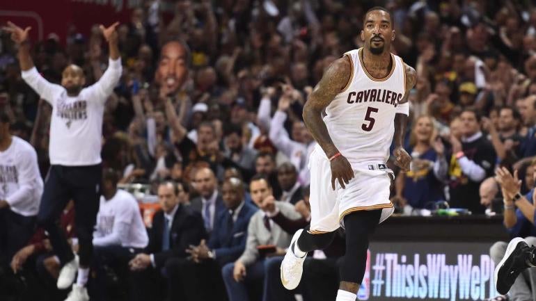 Even J.R. Smith can't believe LeBron James' dunk from Game 4