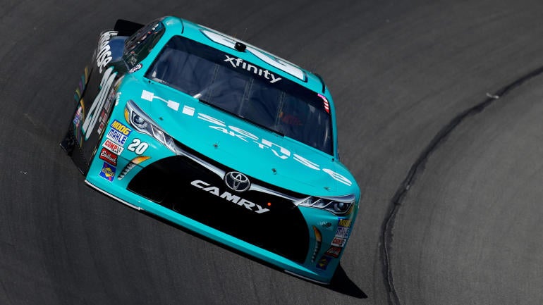 Hamlin victorious in Michigan, Byron denied first NASCAR Xfinity Series win