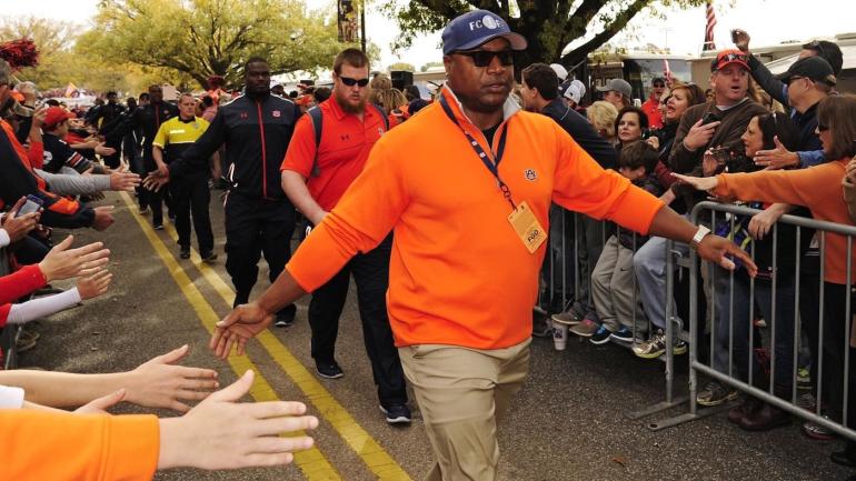 Bo Jackson's nephew unveils slick commitment video to Auburn for 2018