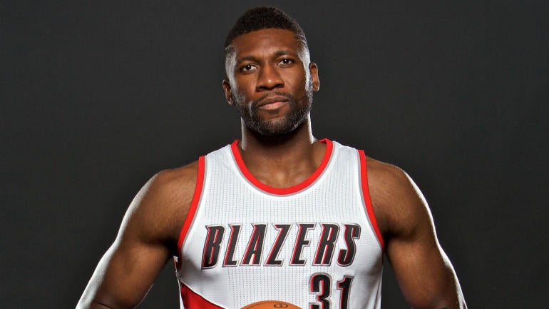 NBA Free Agency: Blazers waive Festus Ezeli before he ever plays a game for them