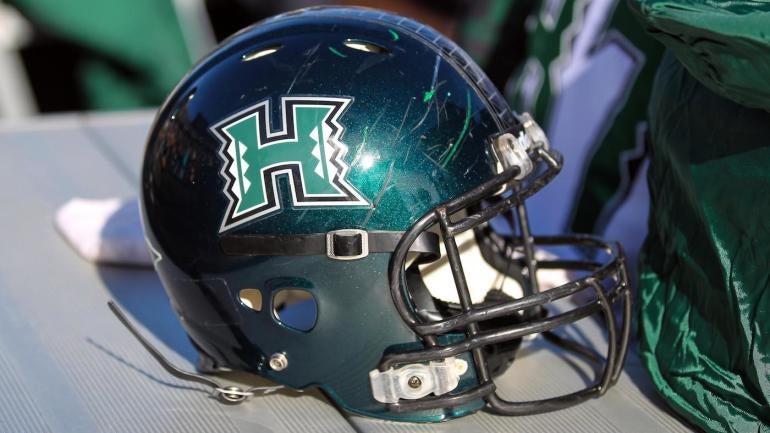 Hawaii football player seriously injured while diving at Waikiki Beach