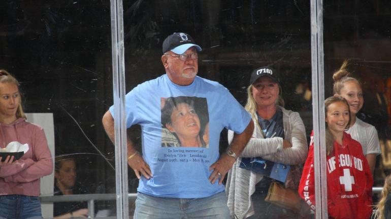 On the 11th day, hockey marathoners in Buffalo finally break record