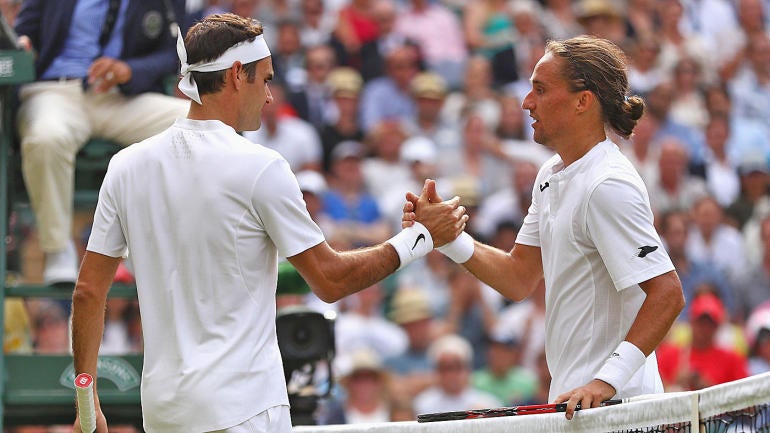 Wimbledon 2017 updates: Federer, Djokovic advance easily after opponents retire