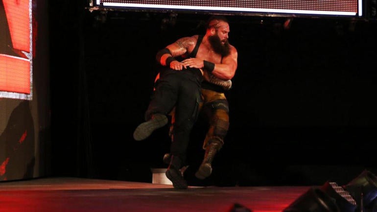 WWE Raw results, recap: Reigns spears Strowman off a stage before 'Great Balls'