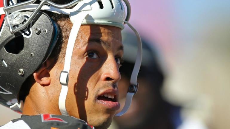 Buccaneers' Brent Grimes considered retiring to pursue an NBA career