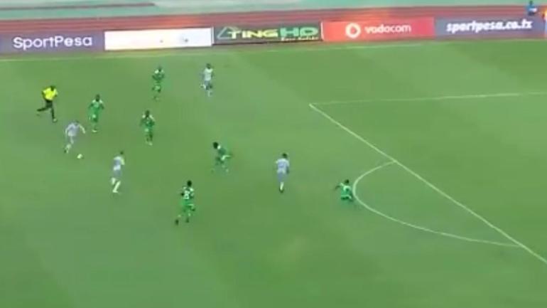 WATCH: Rooney scores a stunning long-range goal in first match back with Everton