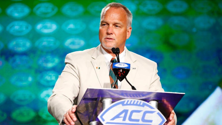 WATCH: Mark Richt is really serious about his sandwich eating technique