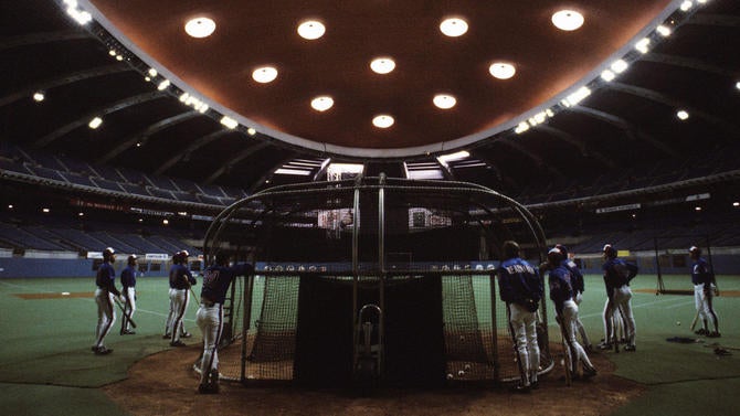 montreal-expos-stadium.jpg