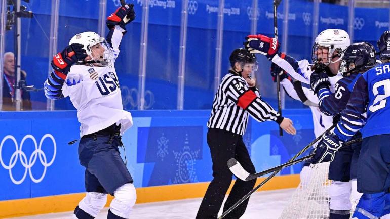 Olympics Women's Hockey: Sunday results, TV schedule, group standings, medals