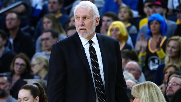 Spurs can exploit one key flaw in Warriors' playoff machine, but they'll need Kawhi