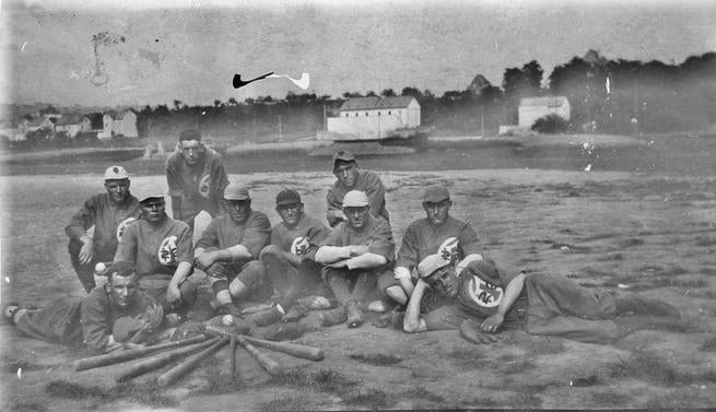 baseball-team-26th-infantry-1st-division-2010-36.jpg
