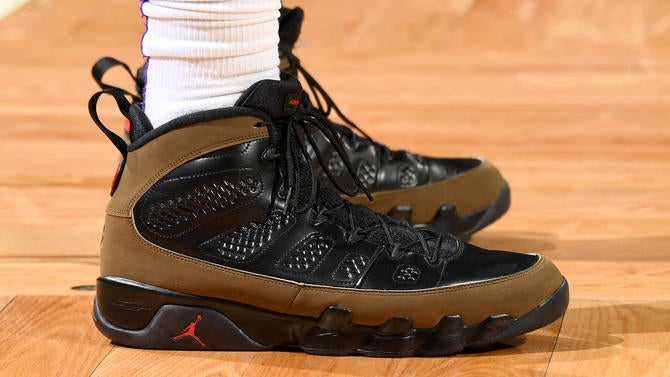lance9olive.jpg