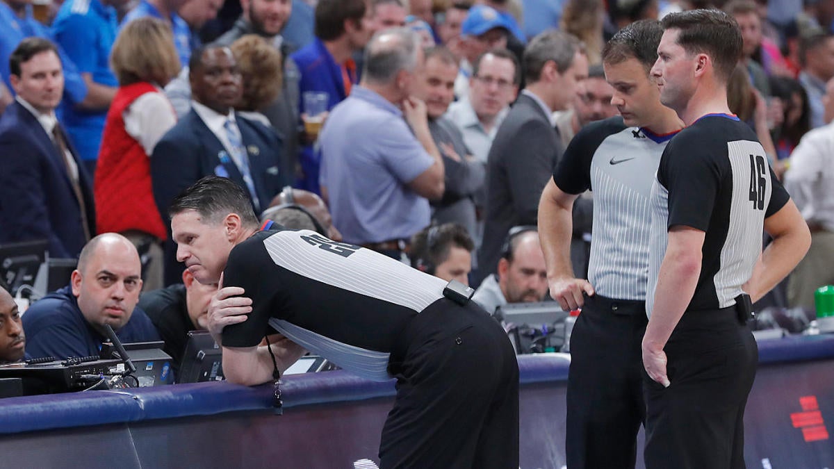 NBA dealing with referee shortage due to COVID-related issues, per report - NewsOpener NBA dealing with referee shortage due to COVID-related issues, per report