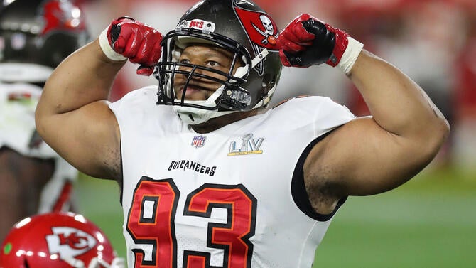 NdamukongSuh.jpg