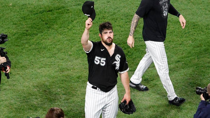 rodon-celebrates-4.jpg