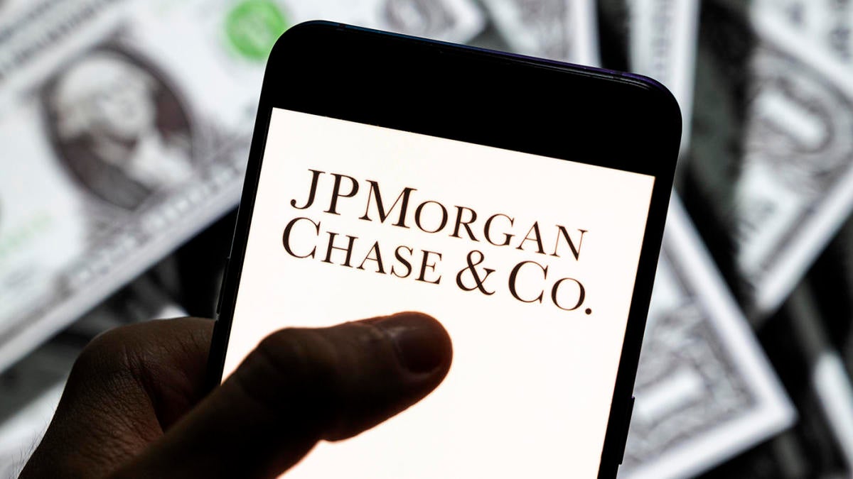 JPMorgan's Super League regrets, Bordeaux near bankruptcy, Schalke go down, and more under-the-radar stories - NewsOpener JPMorgan's Super League regrets, Bordeaux near bankruptcy, Schalke go down, and more under-the-radar stories