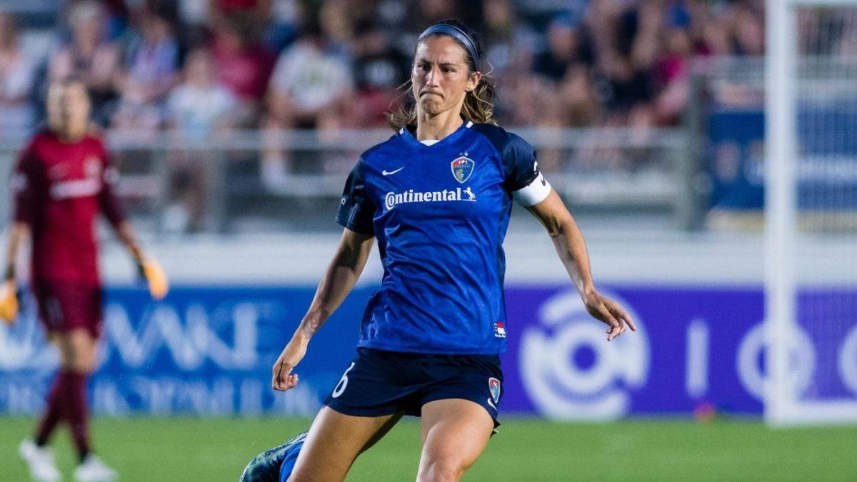 North Carolina-Racing Louisville FC takeaways: Sam Mewis, Debinha lead Courage breakout performance - NewsOpener North Carolina-Racing Louisville FC takeaways: Sam Mewis, Debinha lead Courage breakout performance