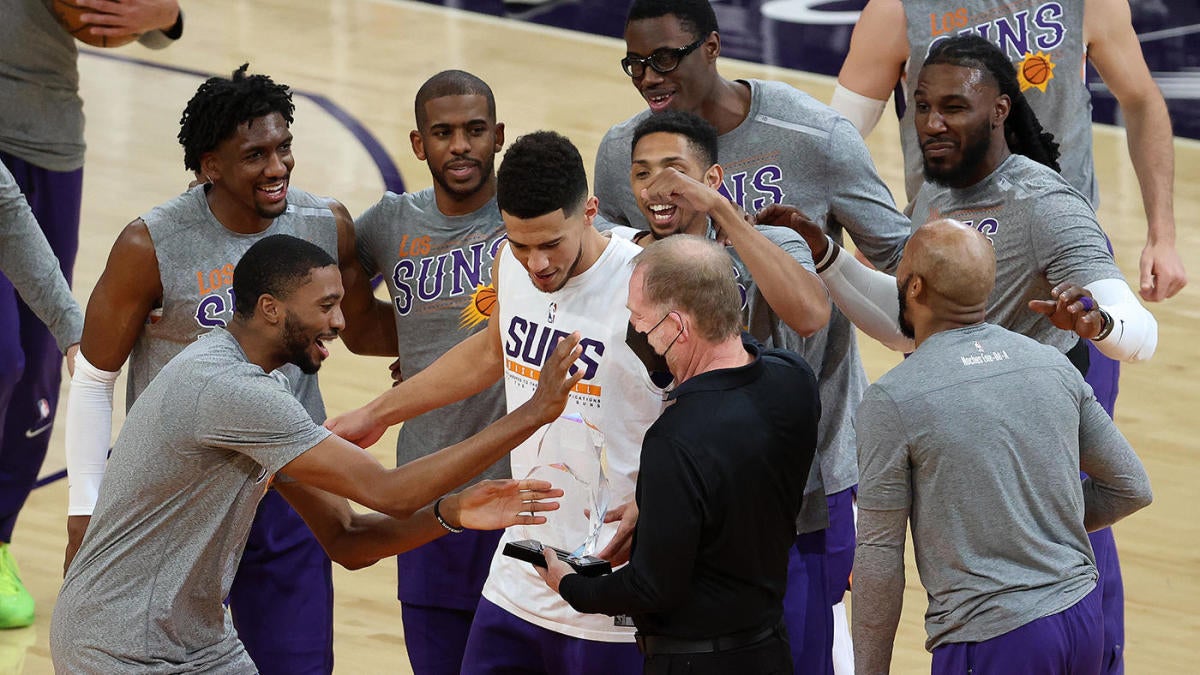 NBA discussing in-season tournament with $1 million-per-player prize pool, per report - NewsOpener NBA discussing in-season tournament with $1 million-per-player prize pool, per report