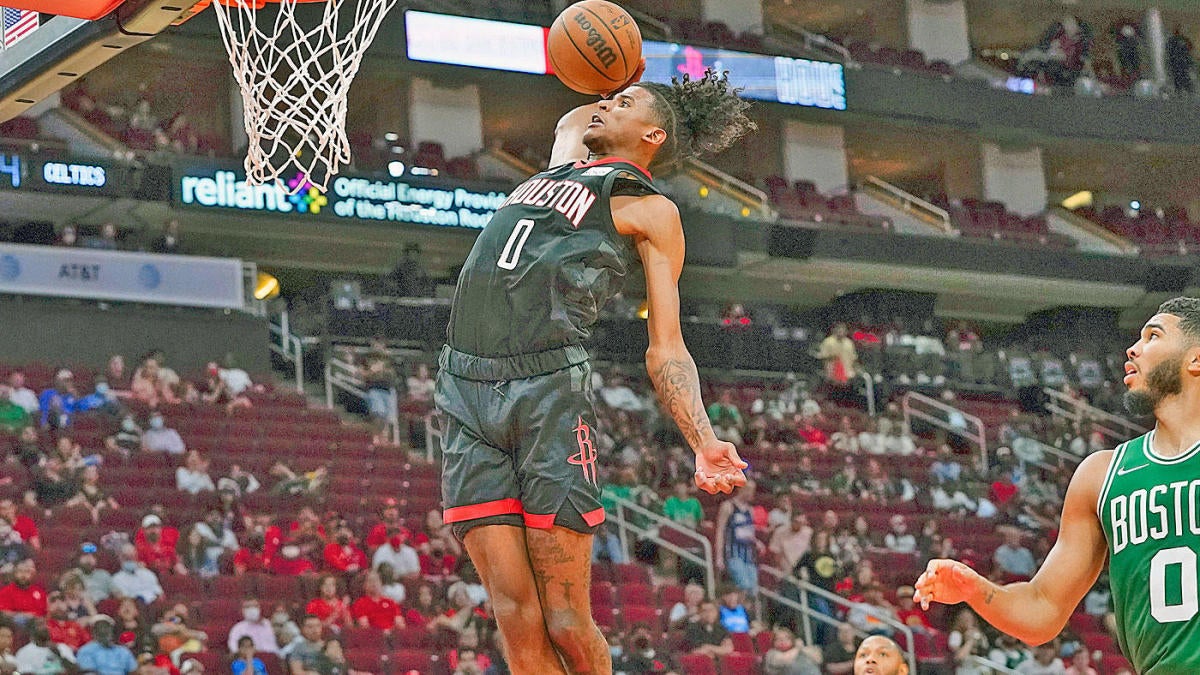 Rockets' Jalen Green, the No. 2 overall draft pick, ties NBA record for most 3s in a game by a teenager - NewsOpener Rockets' Jalen Green, the No. 2 overall draft pick, ties NBA record for most 3s in a game by a teenager
