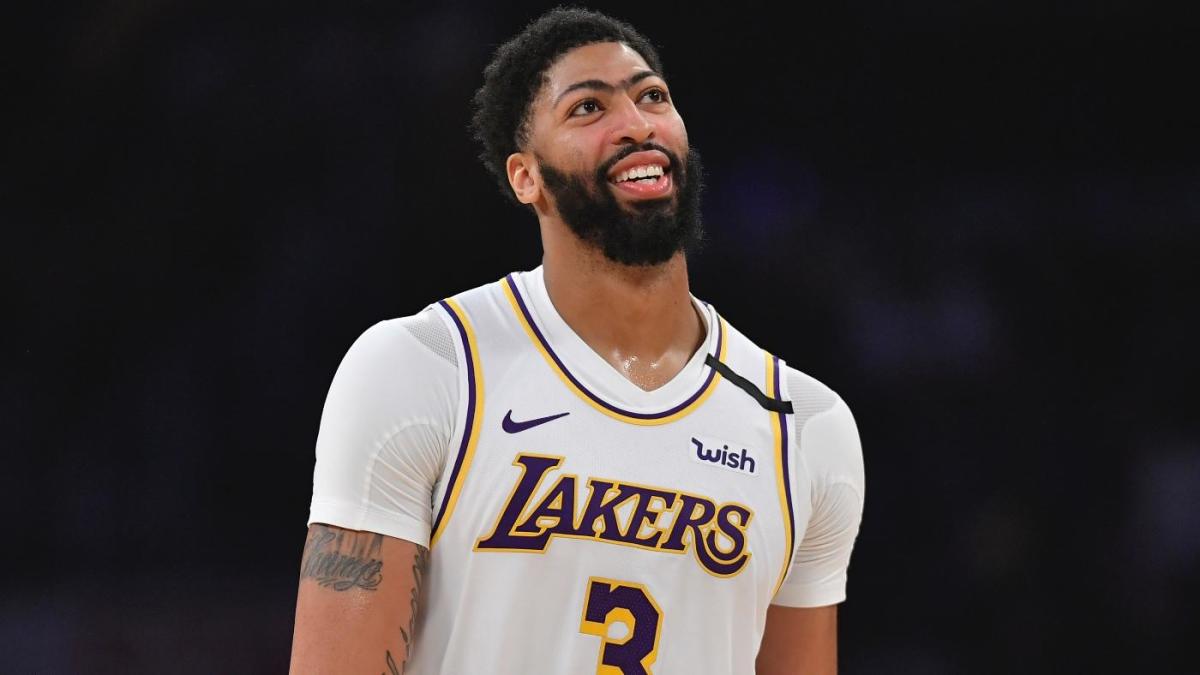 Lakers vs. Heat odds, line, spread: 2021 NBA picks, Nov. 10 predictions, best bets from model on 110-73 roll