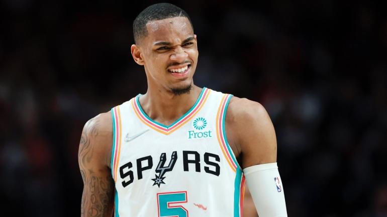 giannis-antetokounmpo-1400-us.jpg