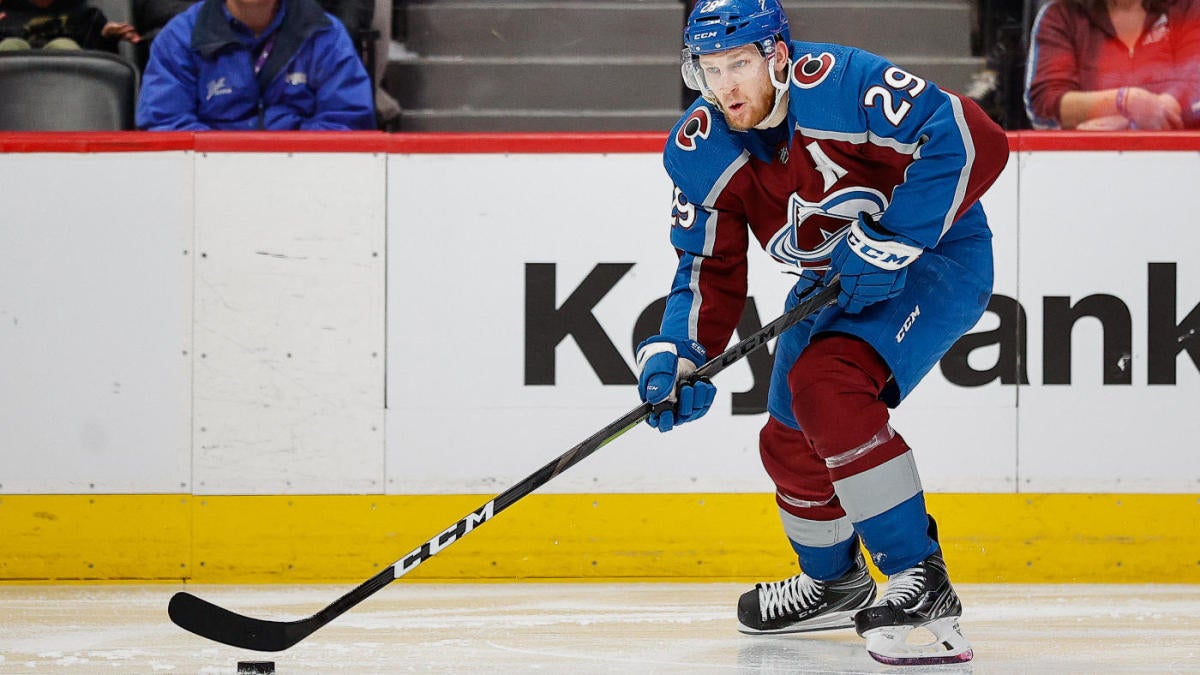 2022 Stanley Cup Final: Avalanche vs. Lightning odds, NHL picks, Game 1 prediction from proven hockey model - NewsOpener