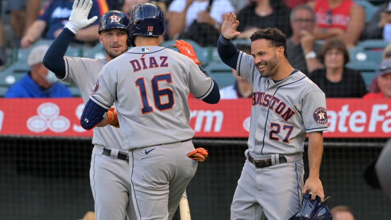 Houston Astros v Los Angeles Angels