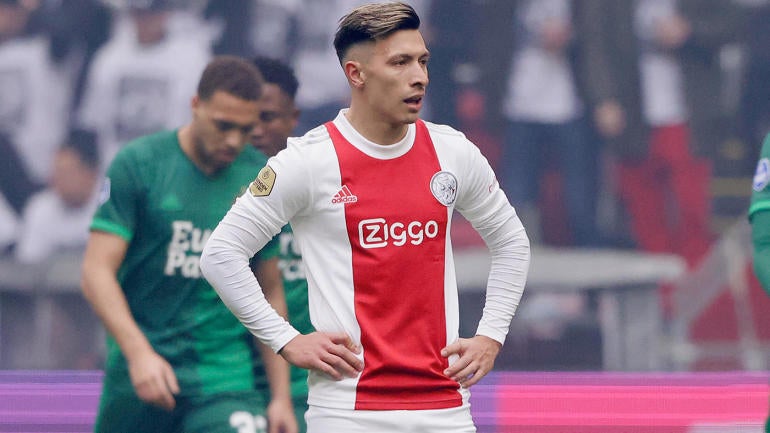 FBL-NED-EREDIVISIE-AJAX-HEERENVEEN